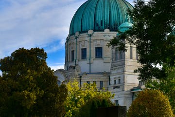 Geheimnisvoller Zentralfriedhof Tour