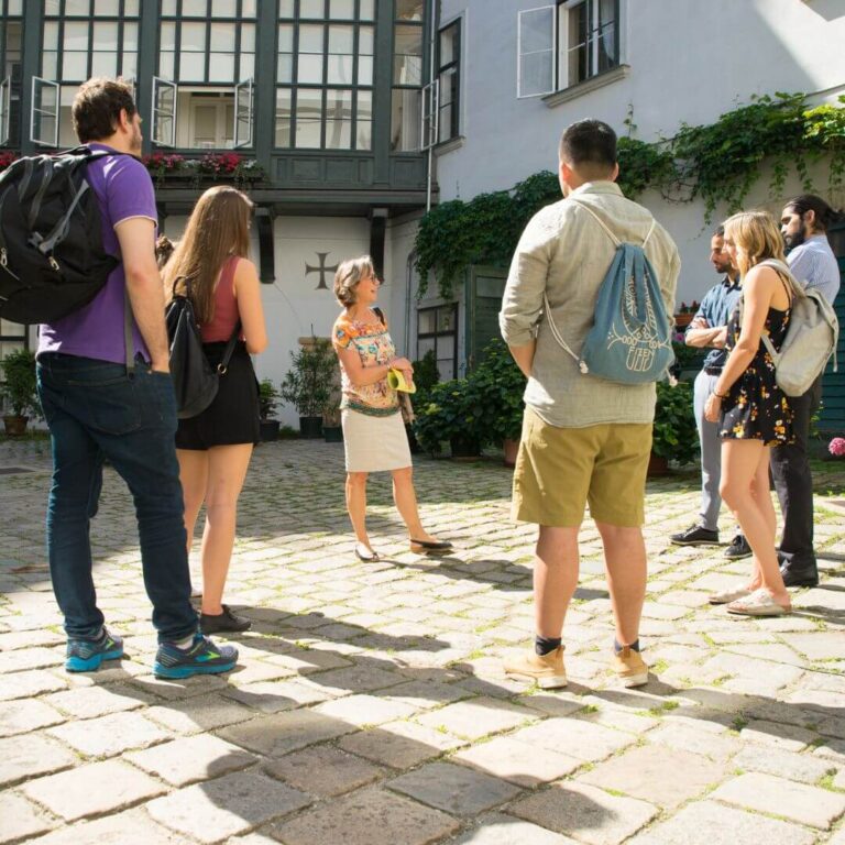 Secrets In The Heart Of Vienna | Secrets au Cœur de Vienne