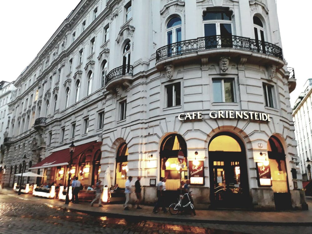 Read more about the article The story of the Cafe Griensteidl