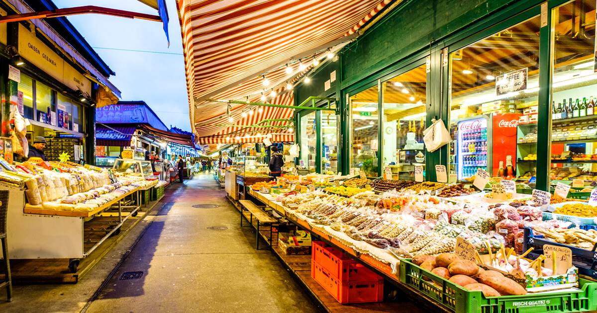 Read more about the article The largest market in Vienna – Naschmarkt