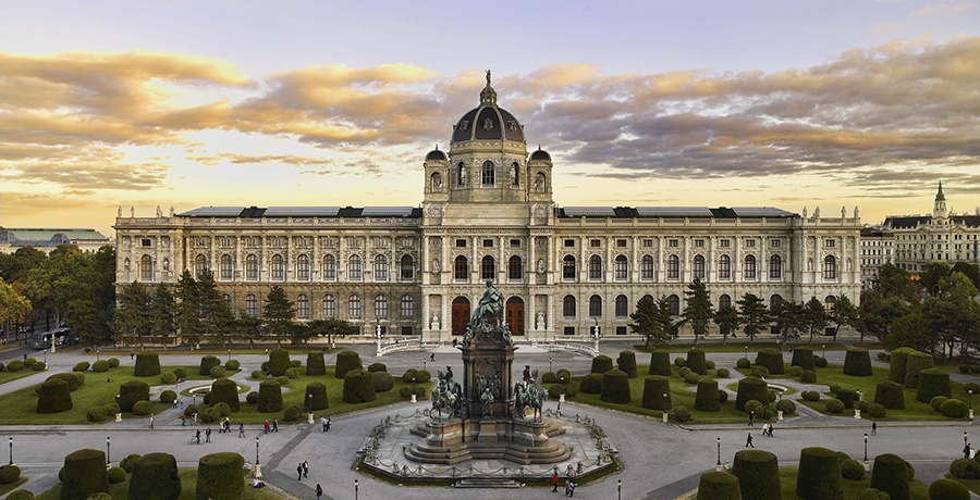 Read more about the article A must visit museum in Vienna – KHM